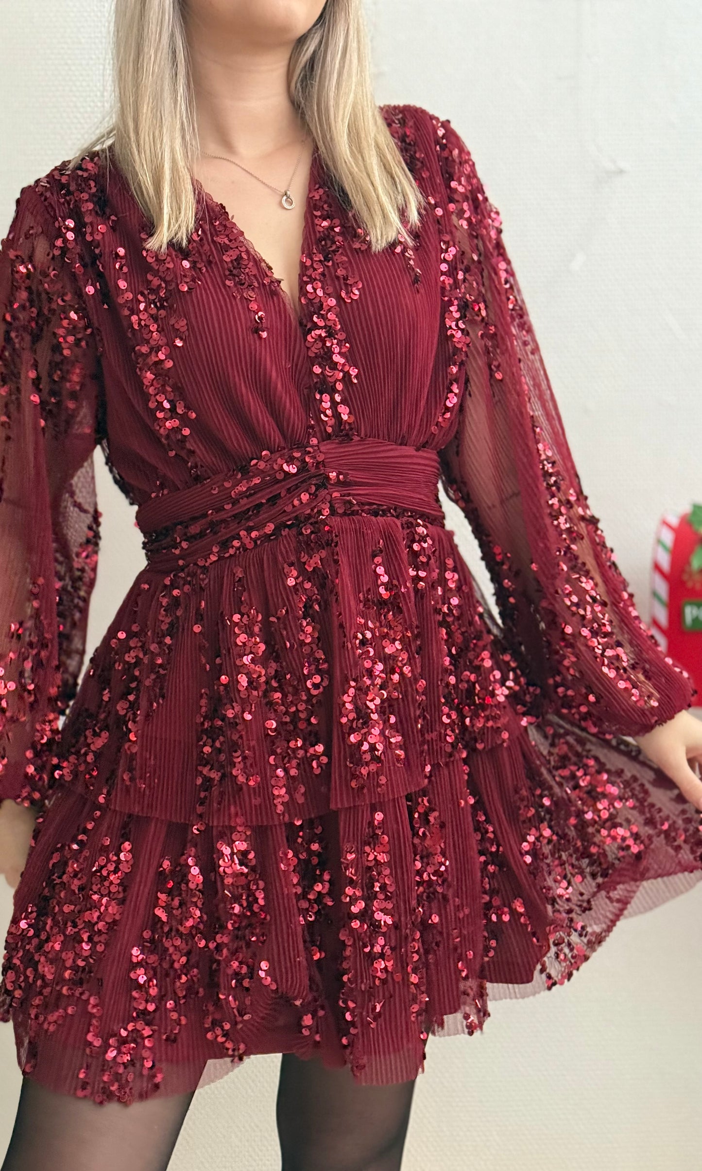 Robe bordeaux à sequins TINSEL
