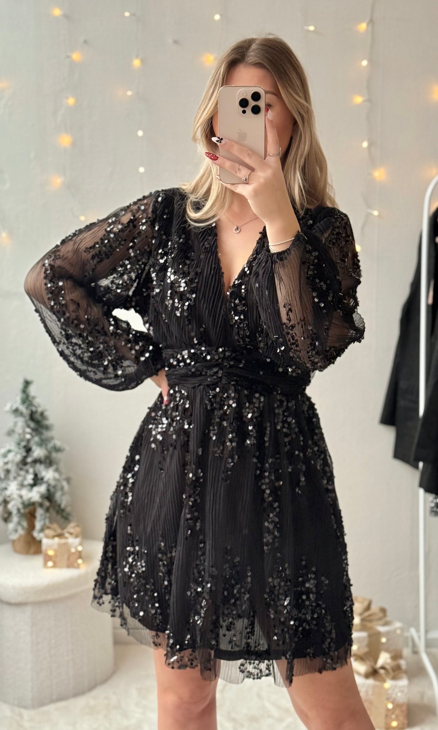 Robe noire à sequins TINSEL