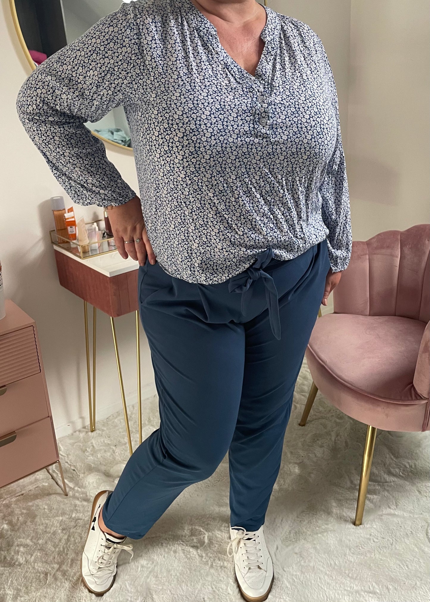 CURVES Pantalons Karen