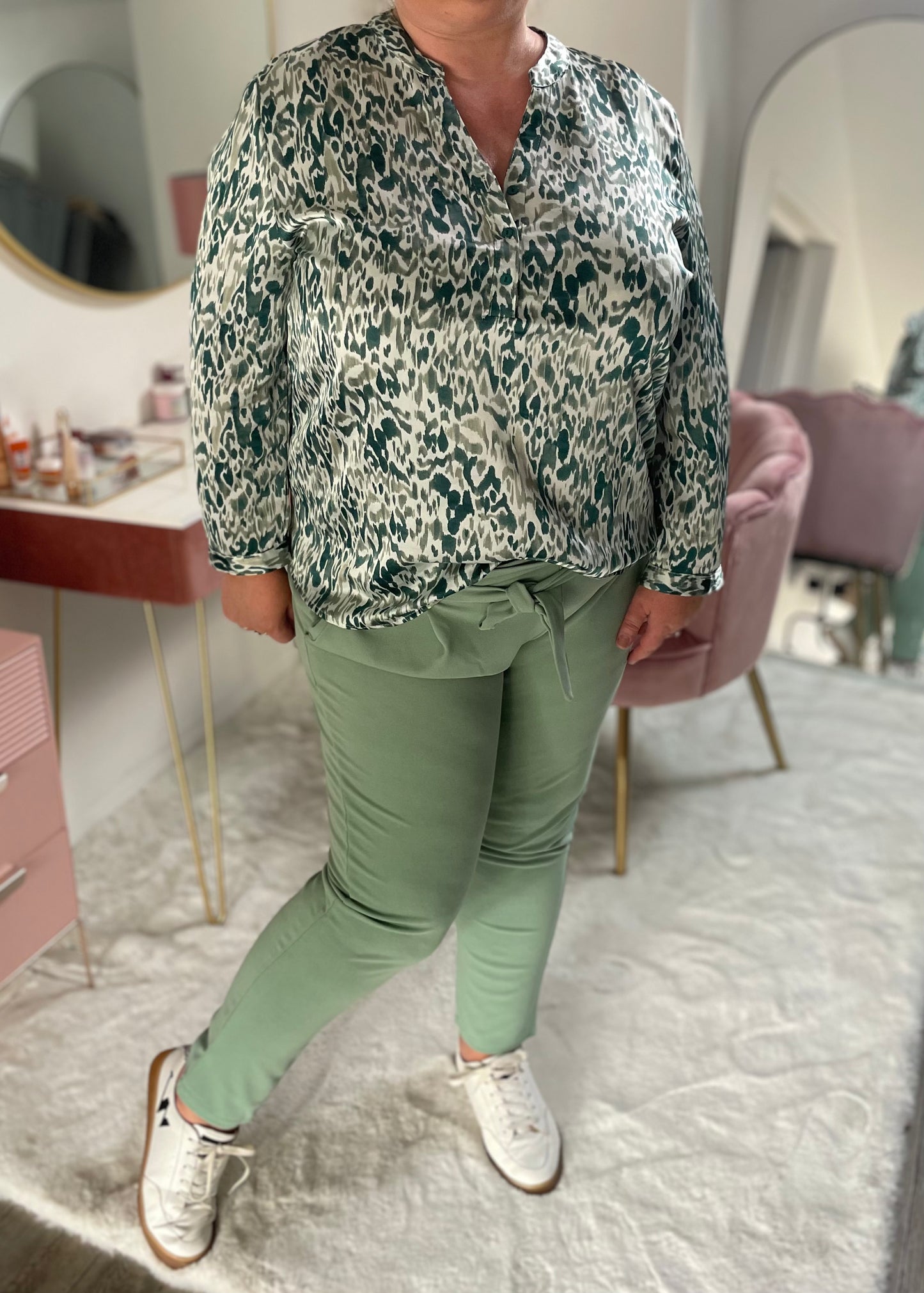 CURVES Pantalons Karen