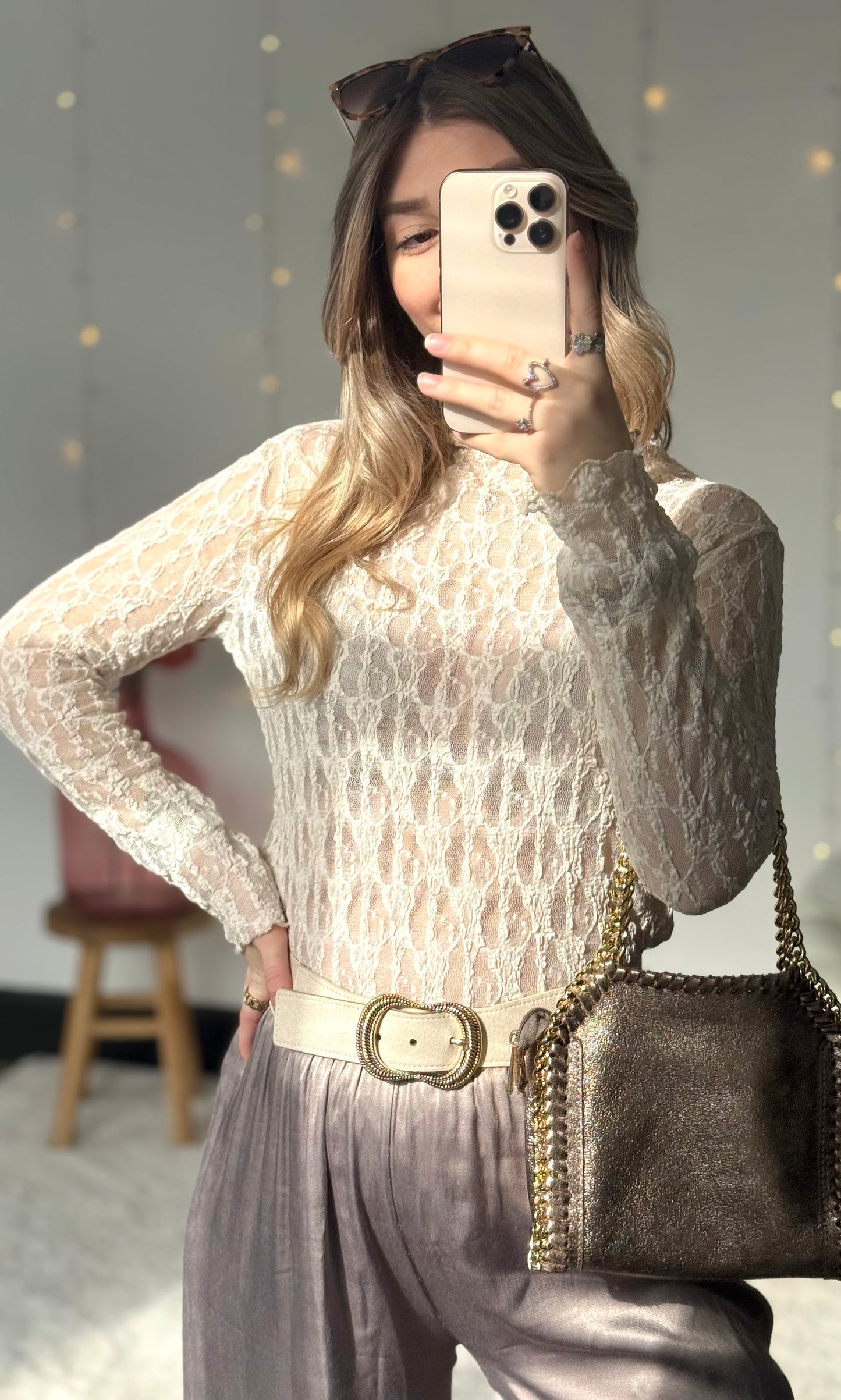 Haut en dentelle SOPHYE