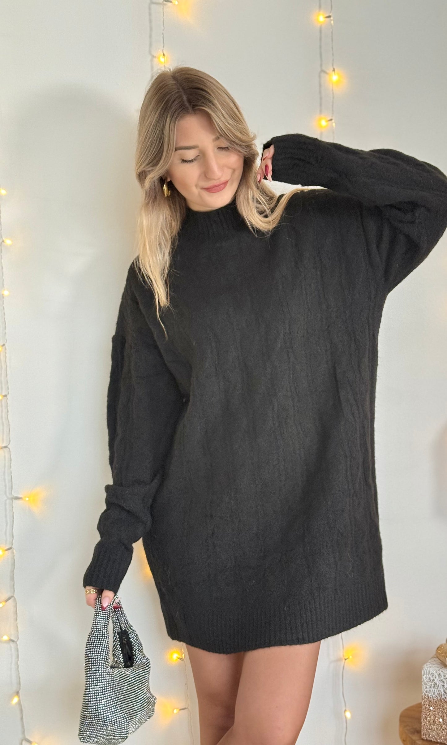 Robe pull noire LAPLAND