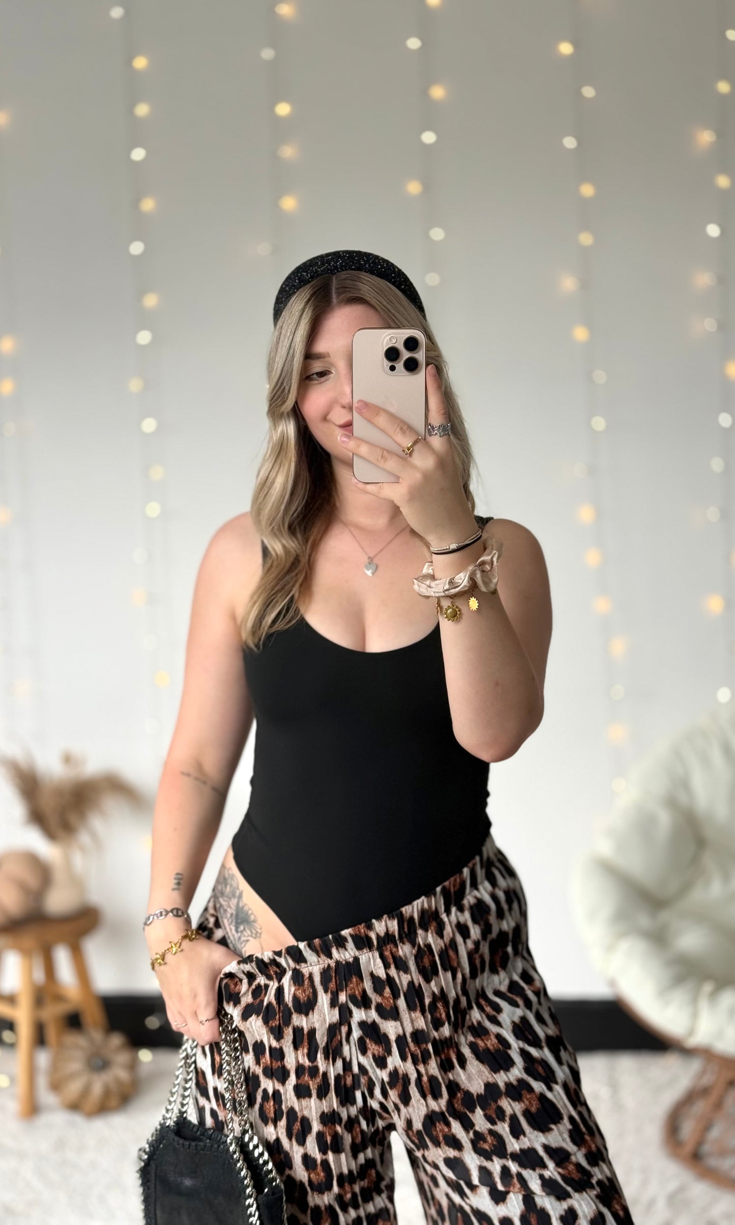 Body dos nu noir MIRA
