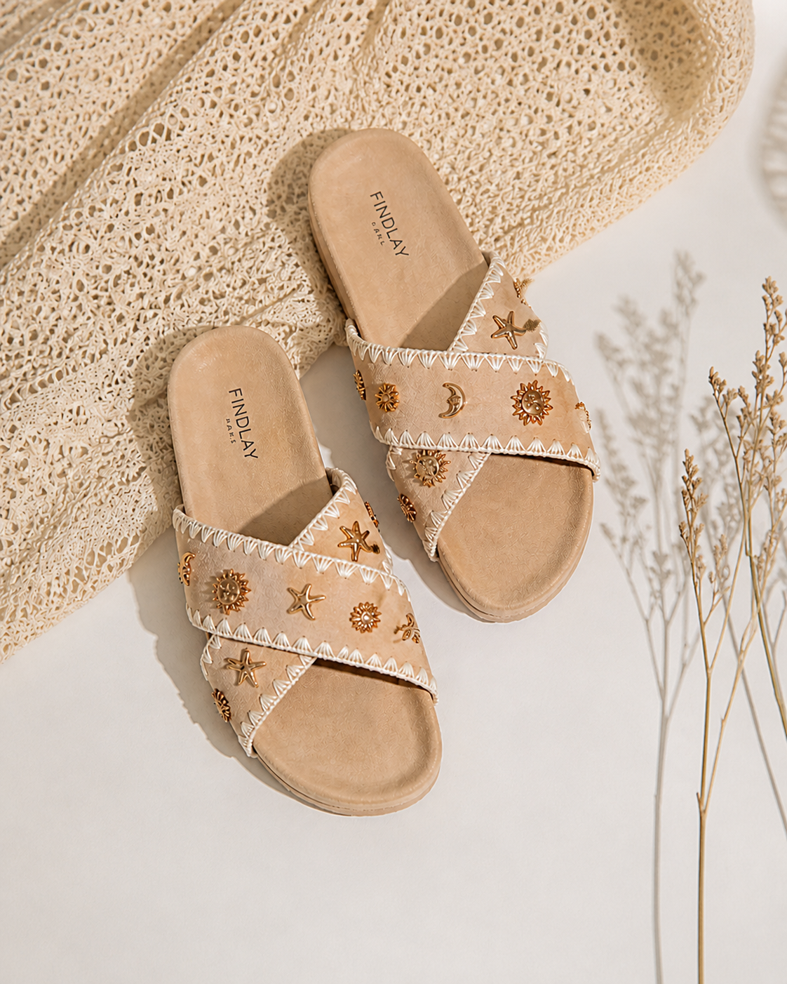 Sandales beige croisées 🌜