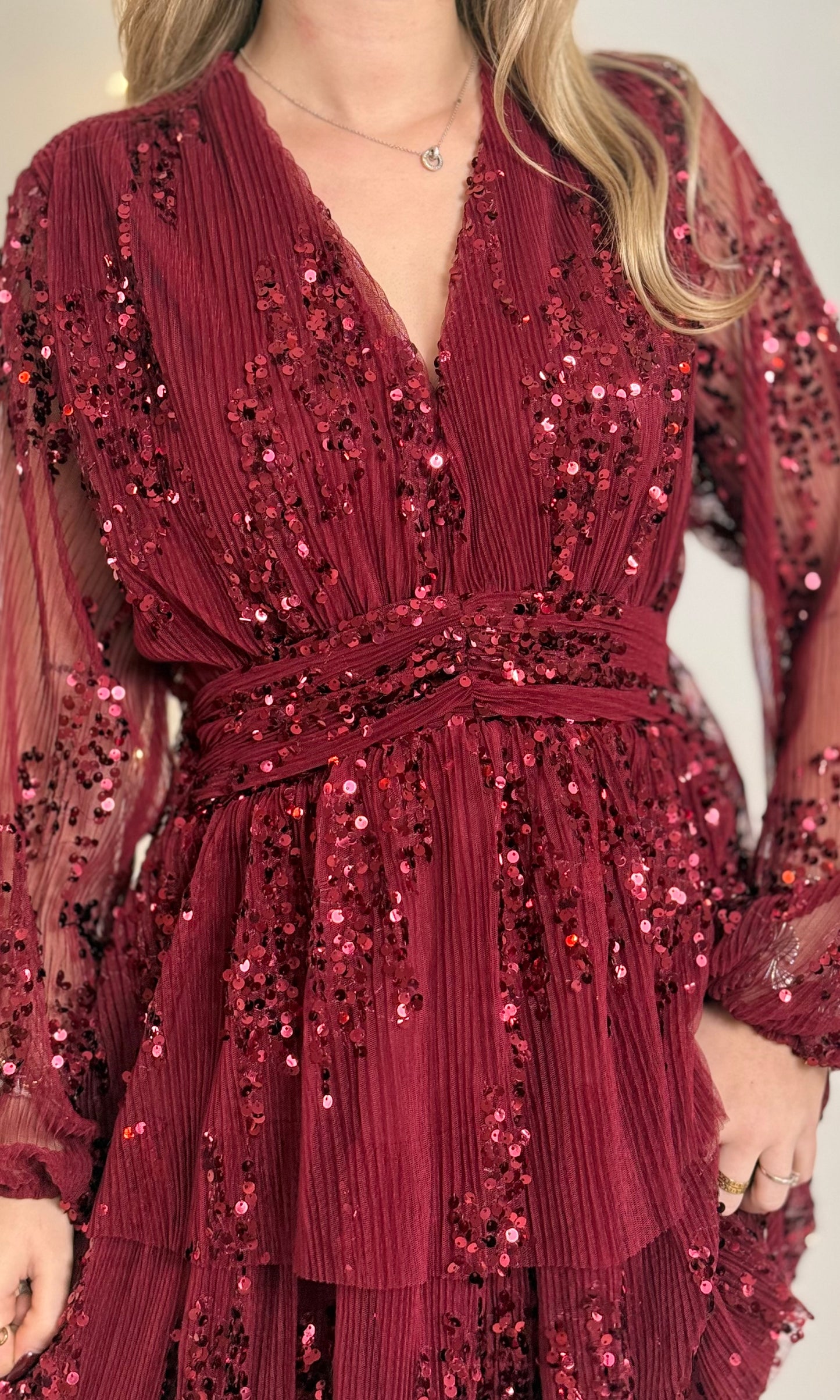 Robe bordeaux à sequins TINSEL
