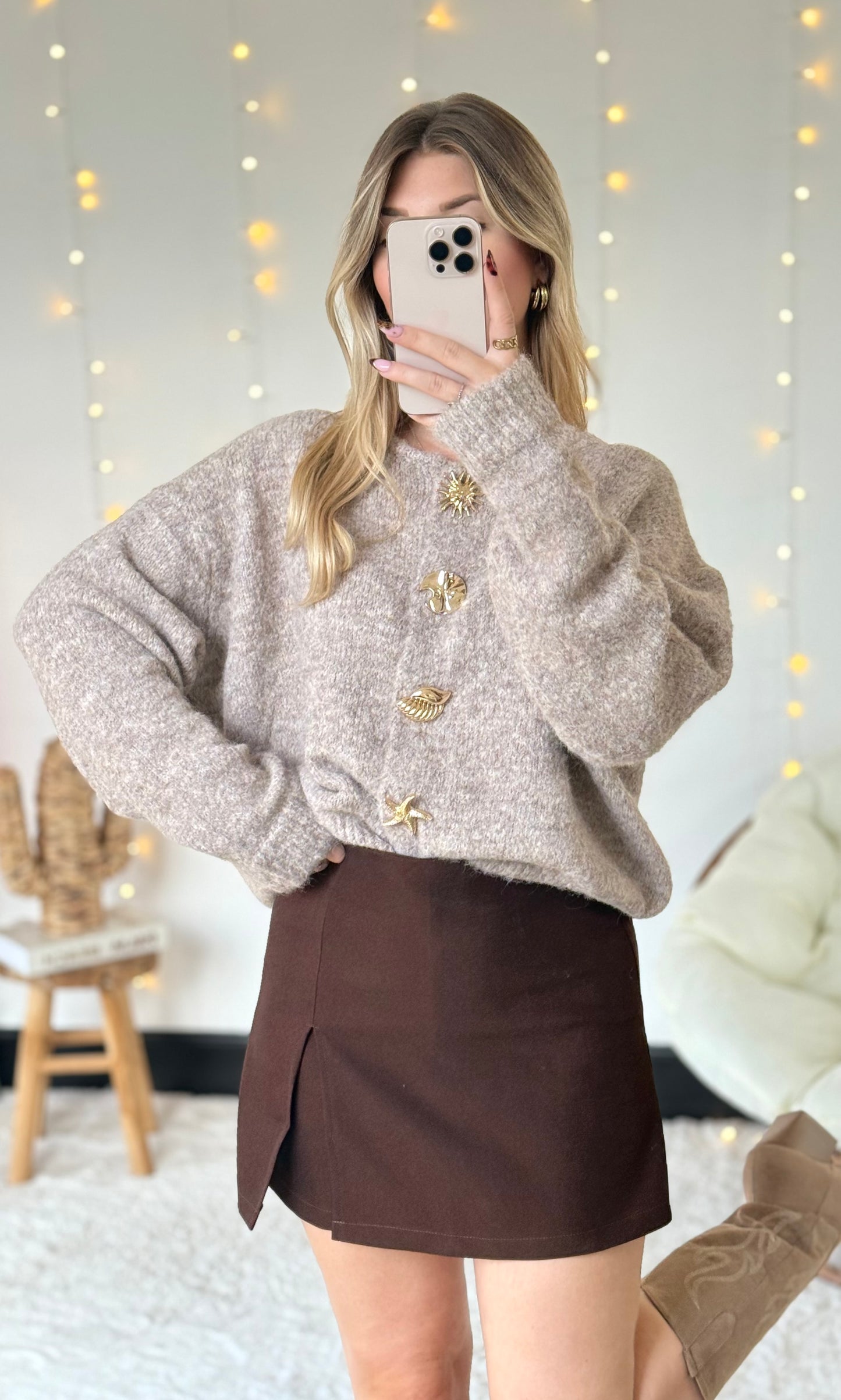 Pull taupe boutons dorés ALISON