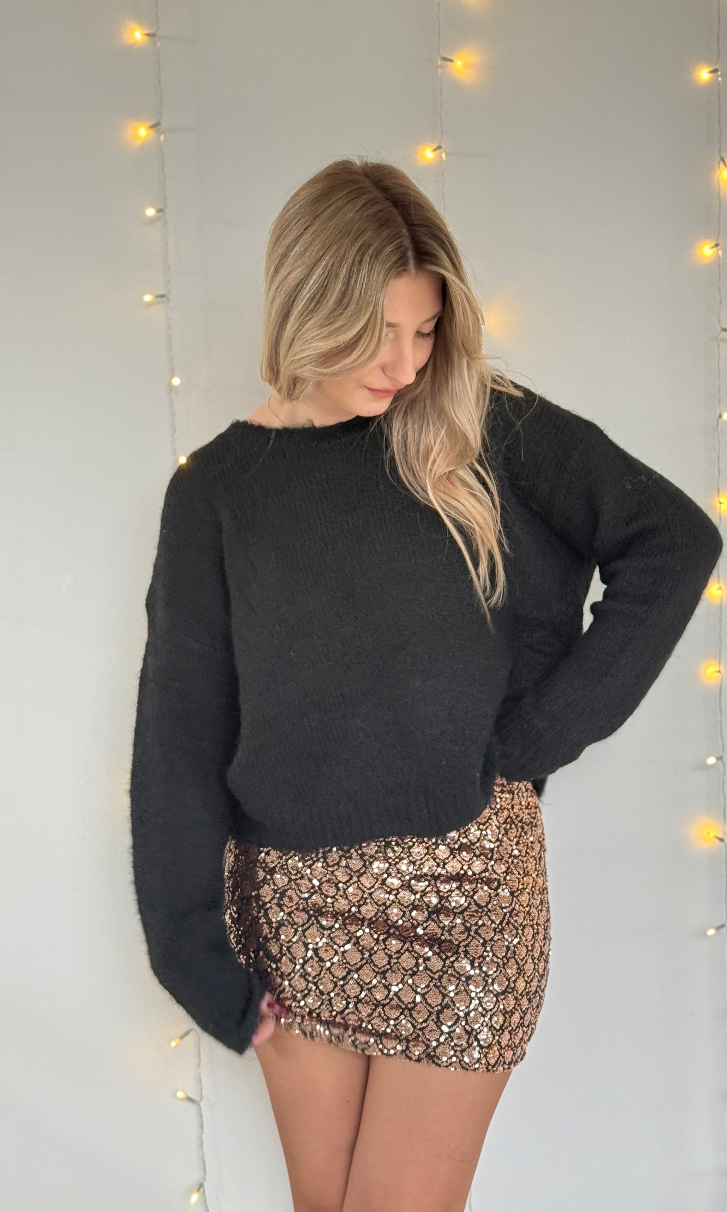 Pull noir avec noeuds léopard VICTOIRE